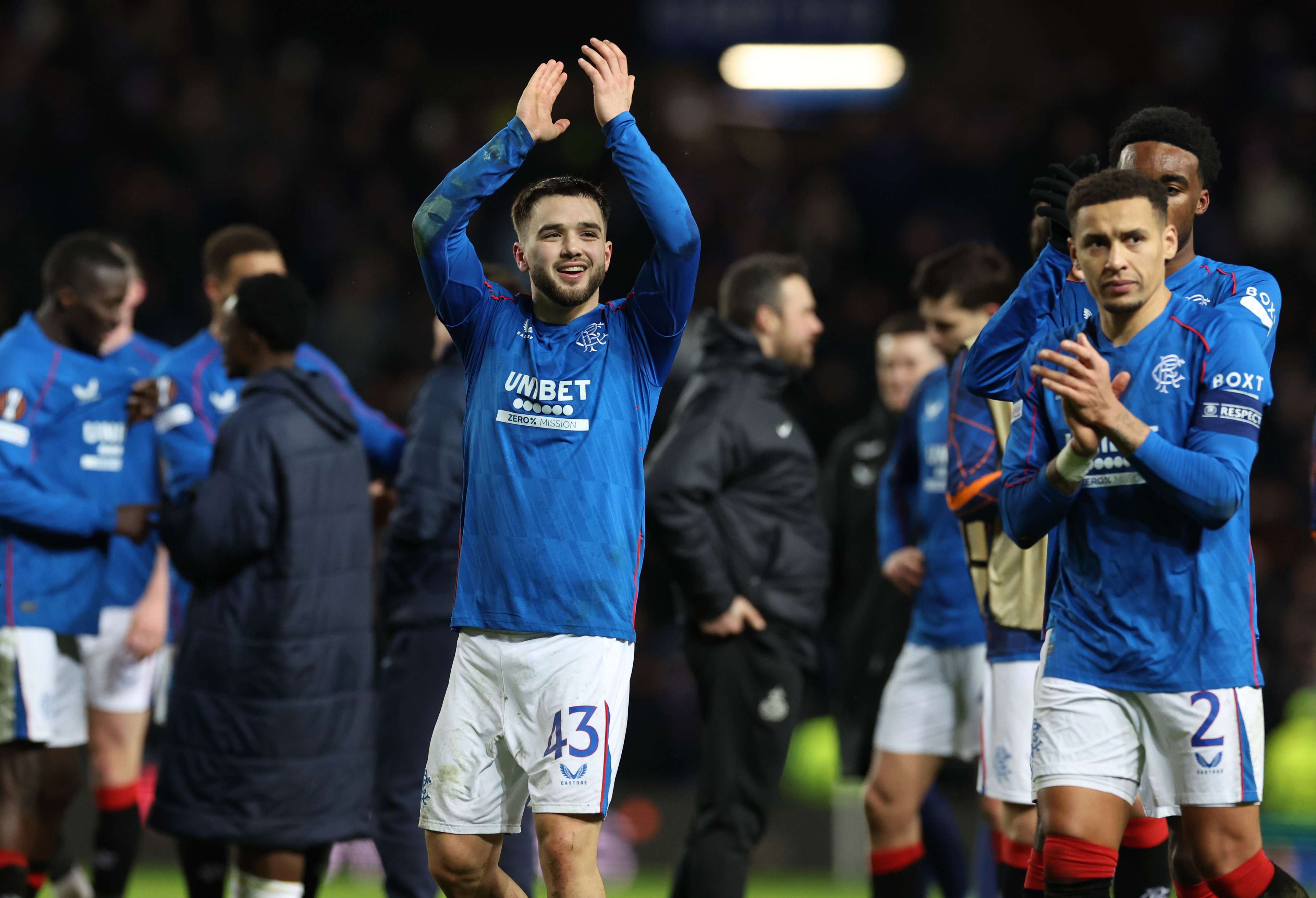 期待他们在 期待他们在